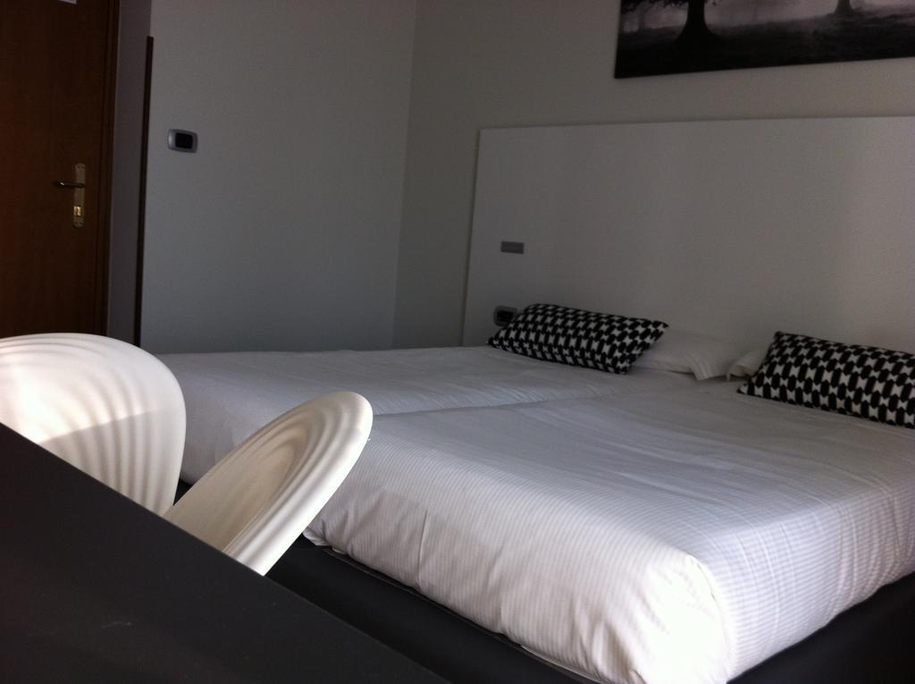 Hotel Villa Alberta Nago-Torbole Номер фото