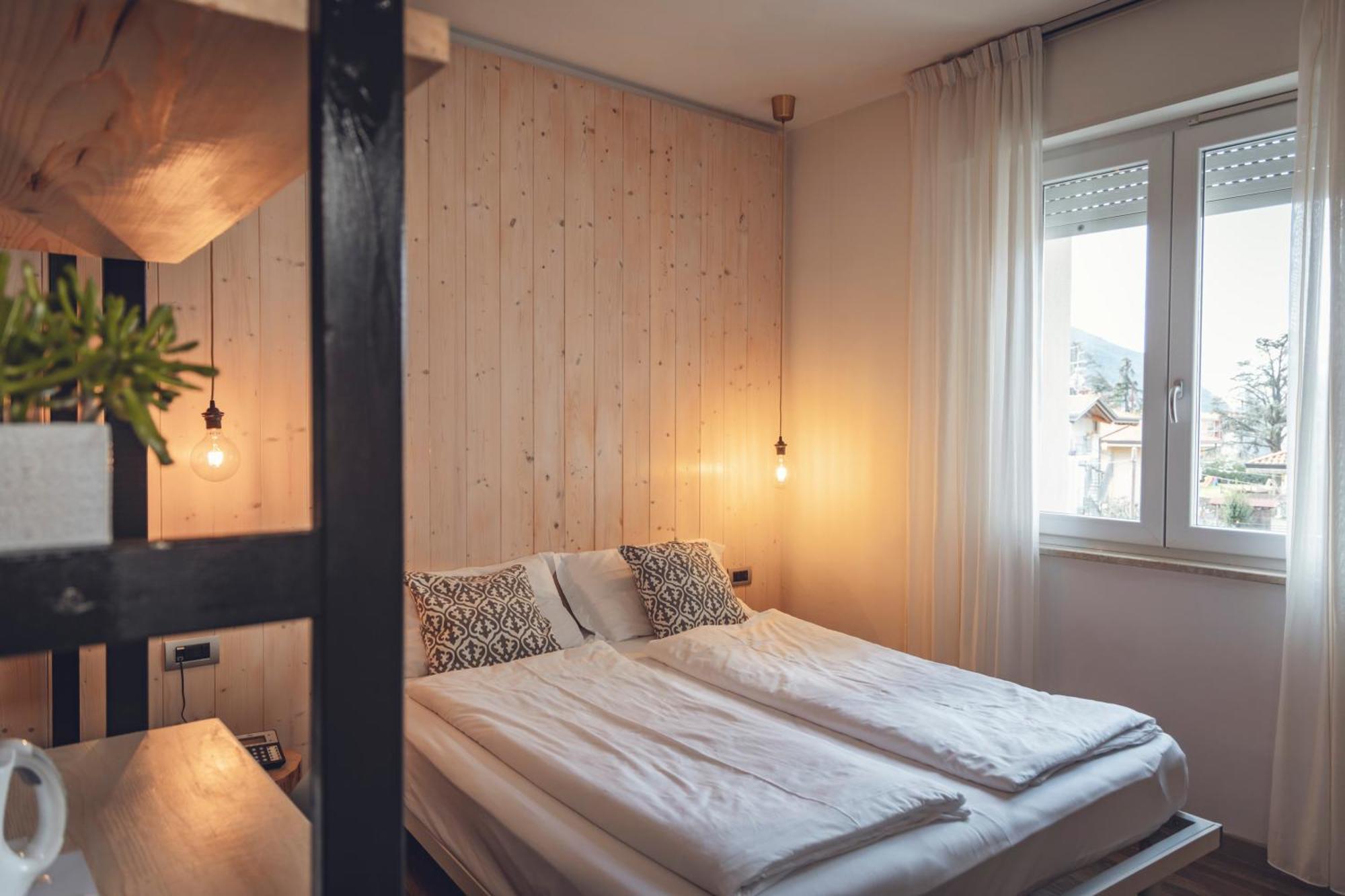 Hotel Villa Alberta Nago-Torbole Екстер'єр фото